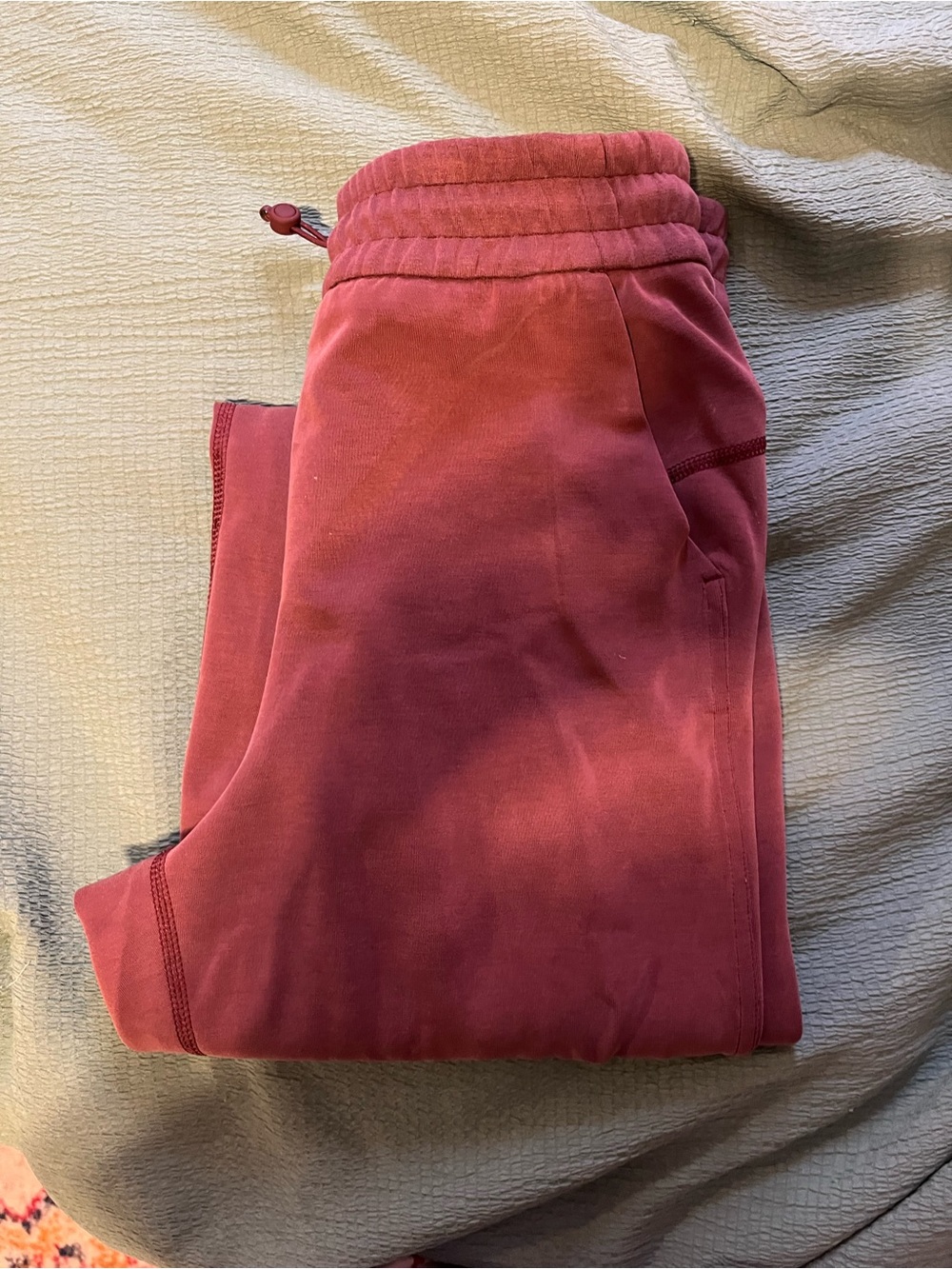 Lululemon pants